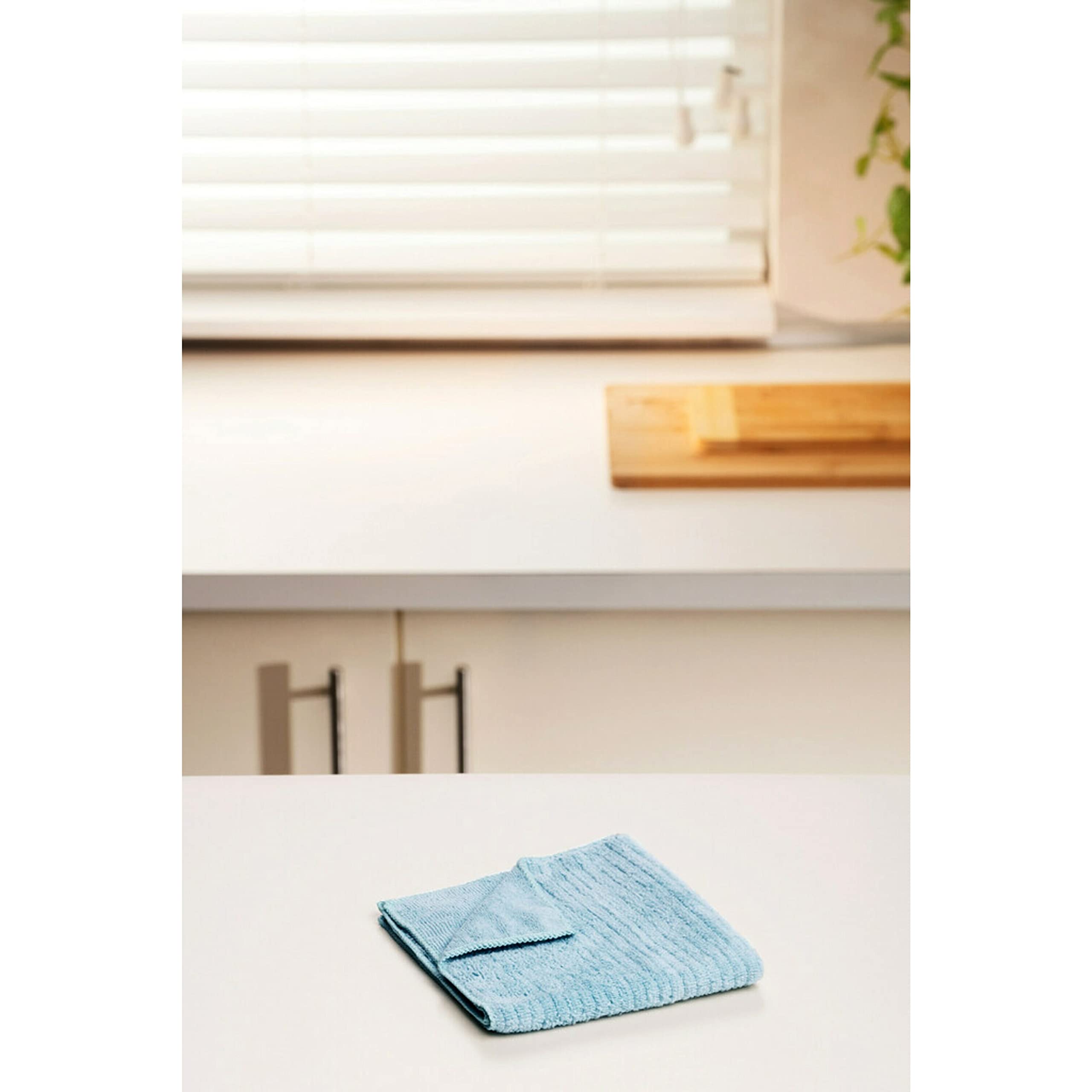 Scotch-Brite 3-in-1 Microfiber Kitchen Cloth (Pack of 2) - Image 8